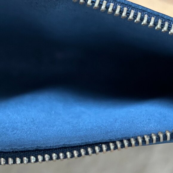 LOUIS VUITTON BLACK EPI LEATHER POCHETTE POUCH BAG - Picture 13 of 16